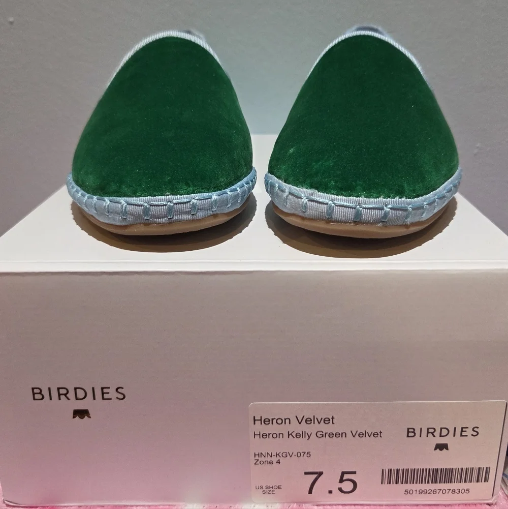 Women's Birdies Heron Kelly Green Velvet Loafer, Size 7.5 - Picture 2 of 8